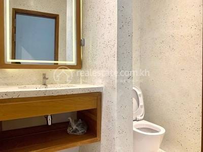 Vila K pronájmu in Chamkarmon $3,500