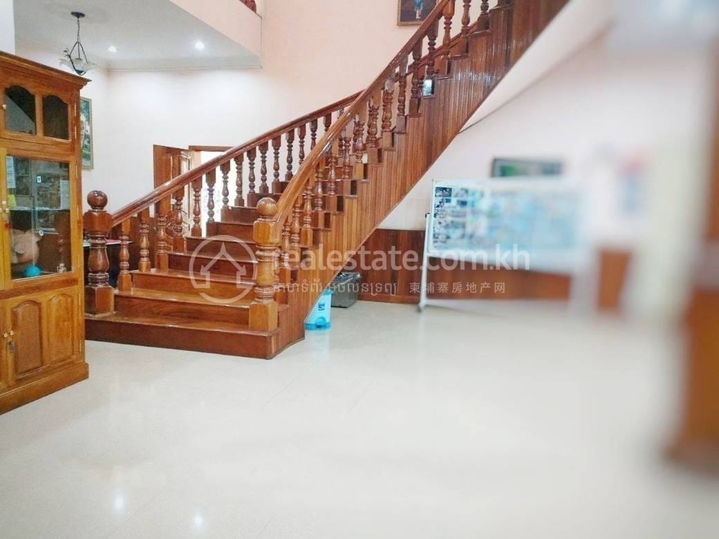 Villa For Rent in Boeung Trabek, Chamkarmon, Phnom Penh