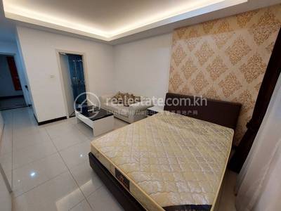 Apartment For Rent in Tonle Bassac, Chamkarmon, Phnom Penh