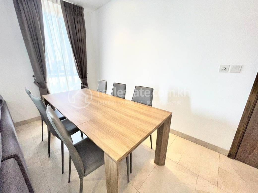 Apartment For Rent with 1 Parking Space