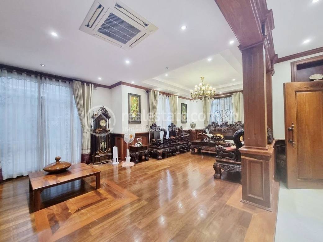 Vila Na prodej in Tuol Sangkae 2, Russey Keo, Phnom Penh