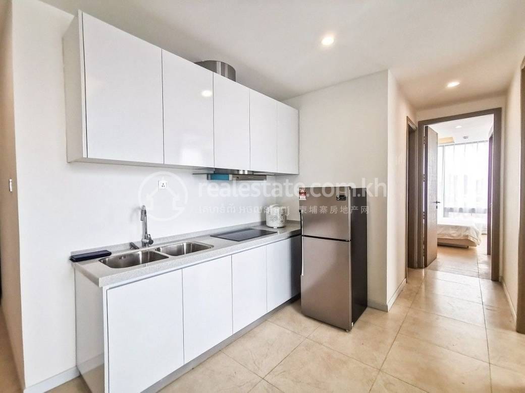 The Penthouse Residence | Condo For Rent in Chamkarmon $750