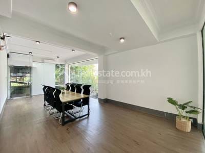 Boeng Keng Kang Bureaux À louer à Boeng Keng Kang
