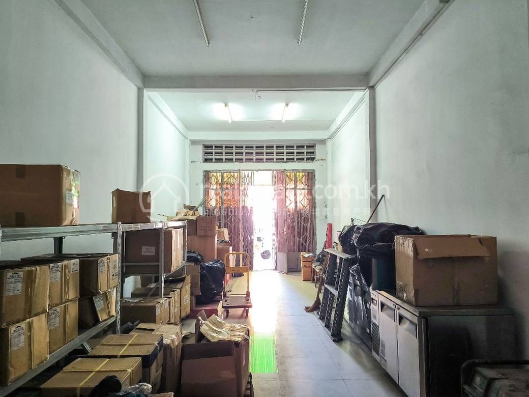 Phsar Thmei III Shophouse Na prodej in Phsar Thmei III