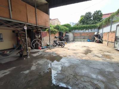 Tumnob Tuek, Chamkarmon, Phnom Penh