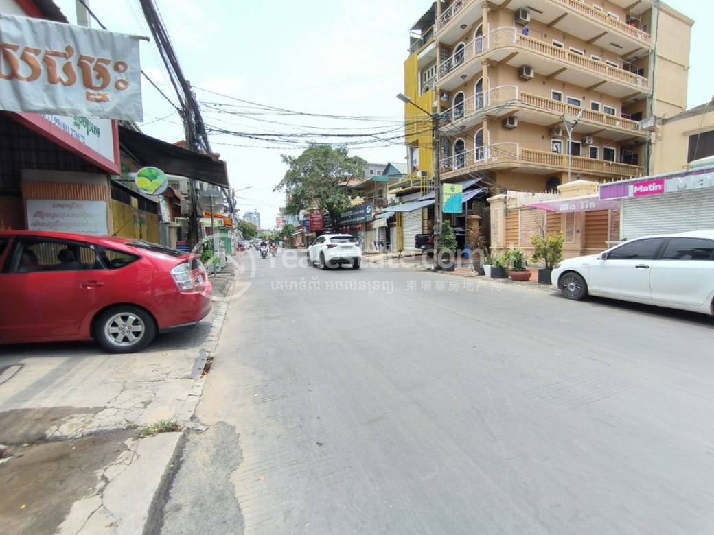 180平方米土地面积的土地出售，价格面议