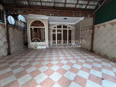 Tumnob Tuek, Chamkarmon, พนมเปญ