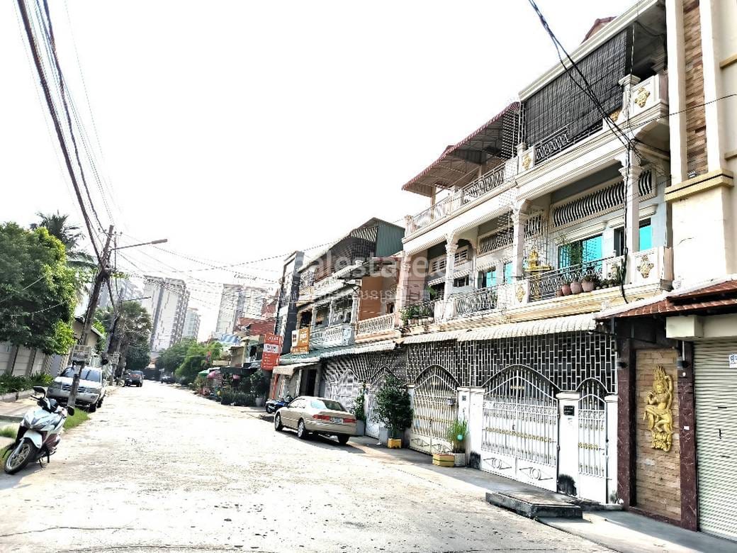 Flat For Sale in Boeung Kak 2, Toul Kork, Phnom Penh