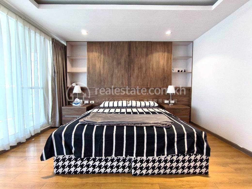 Penthouse For Rent in Boeng Keng Kang $2,700