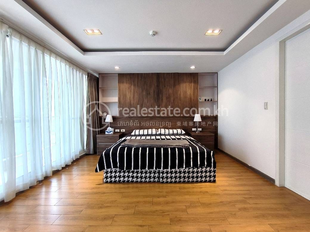 BKK 1 Penthouse For Rent in BKK 1