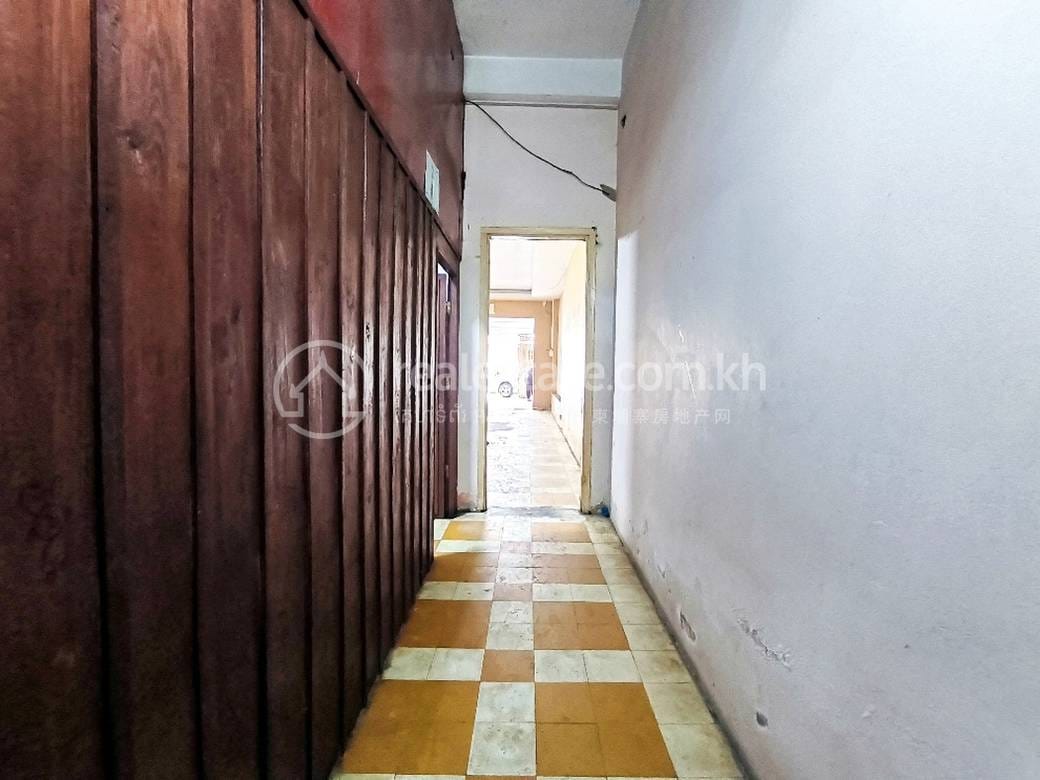 BKK 1 Shophouse Na prodej in BKK 1