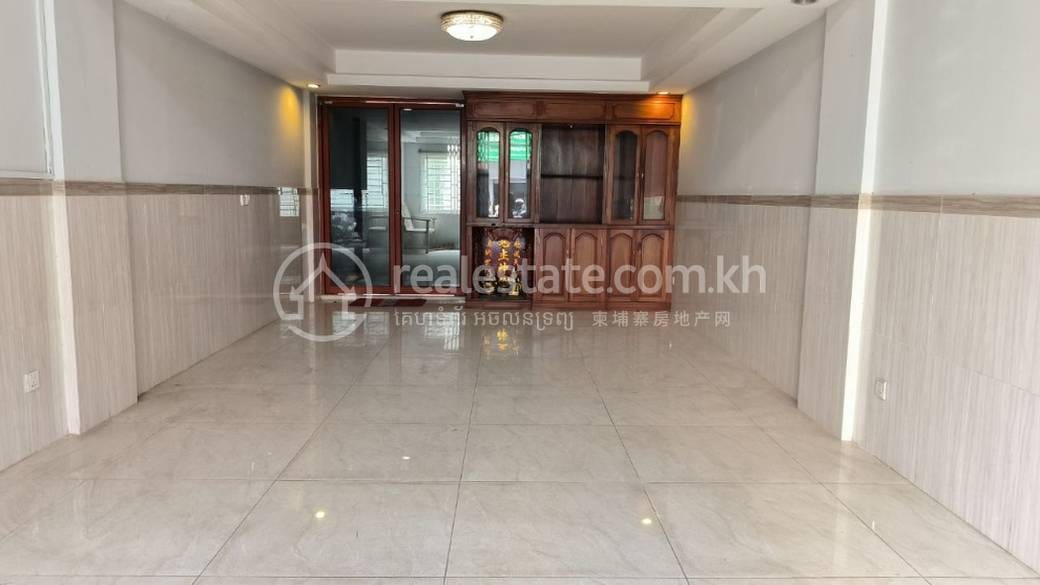 Boeng Keng Kang店屋For Sale & Rent，价格$850,000