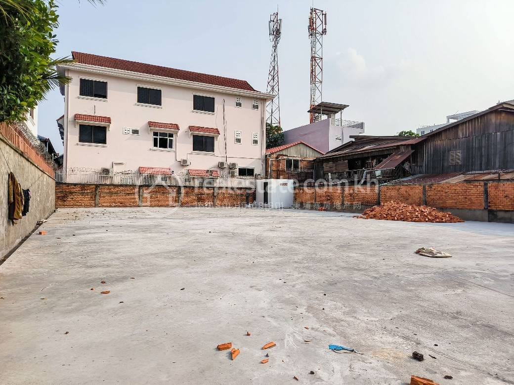 Boeung Kak 1 Lot For Rent in Boeung Kak 1