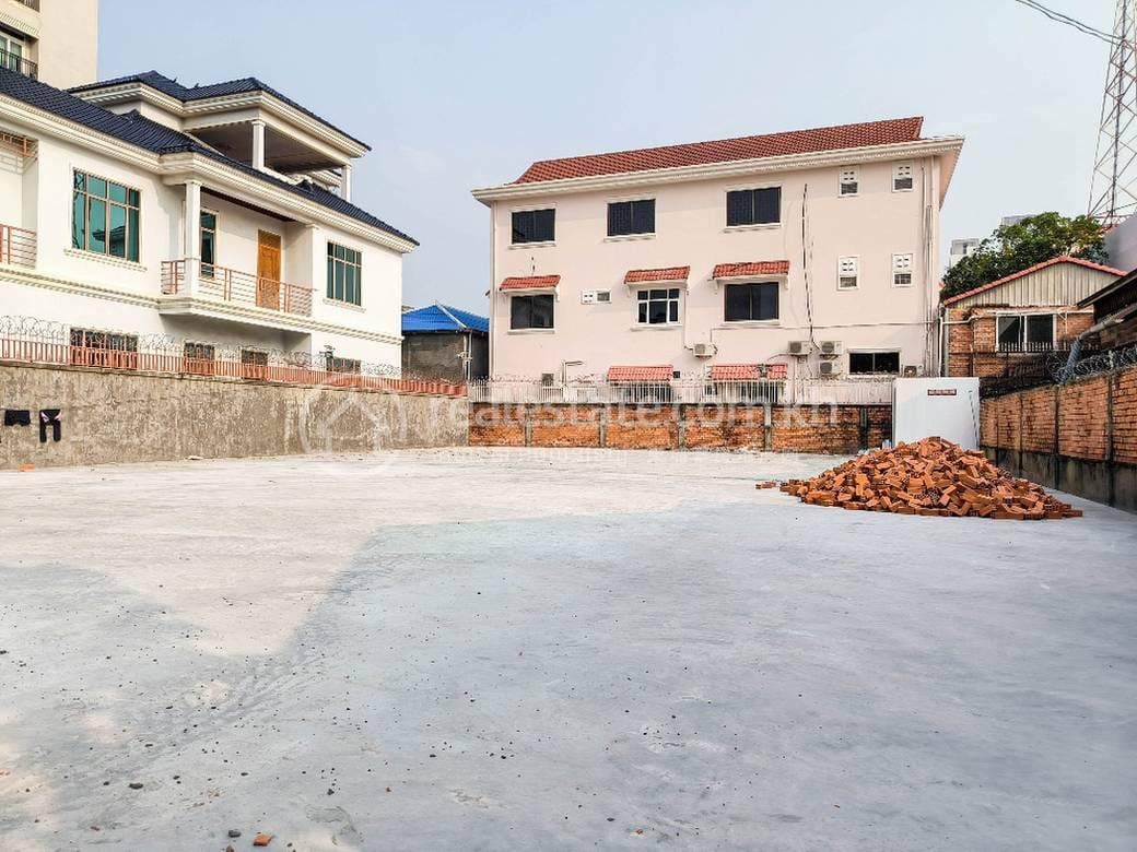 Toul Kork Lot For Rent in Toul Kork