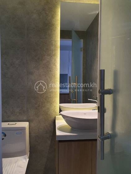 Condo For Sale in Chamkarmon $150,172
