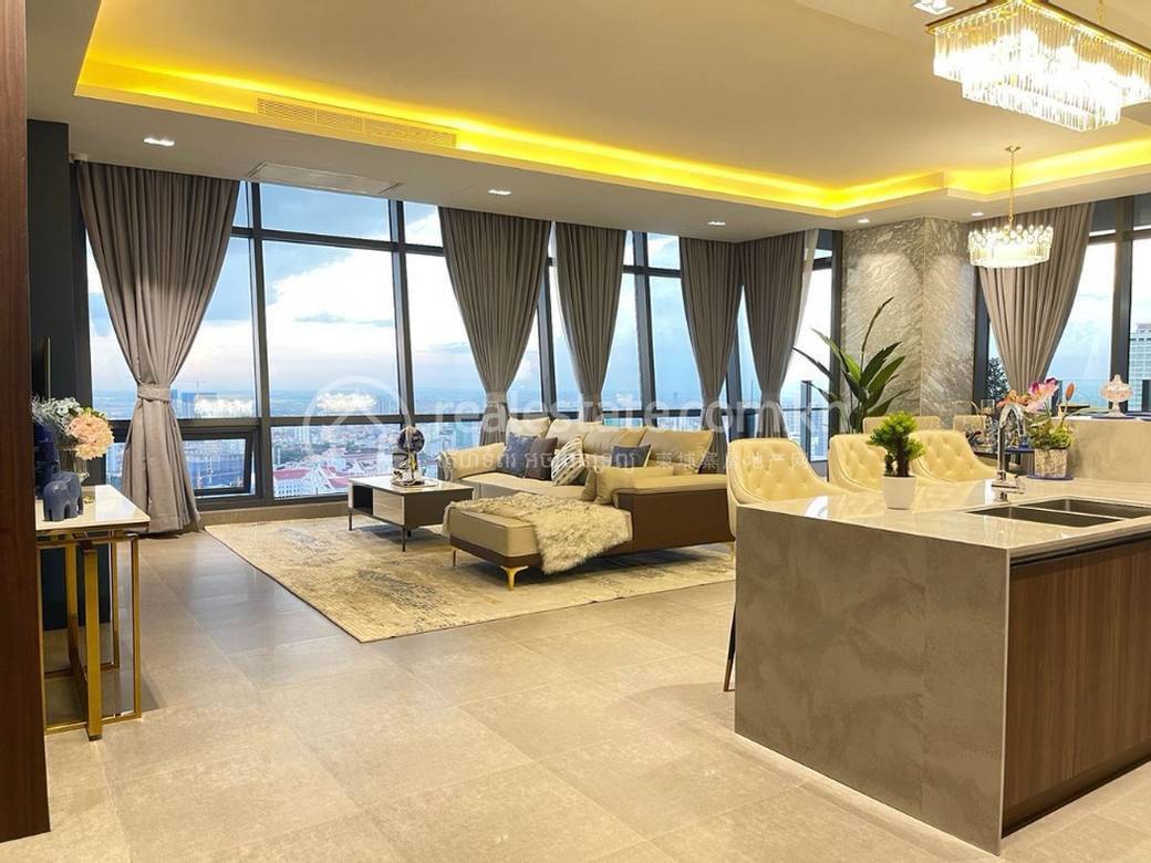 Condo For Sale in Tonle Bassac, Chamkarmon, Phnom Penh