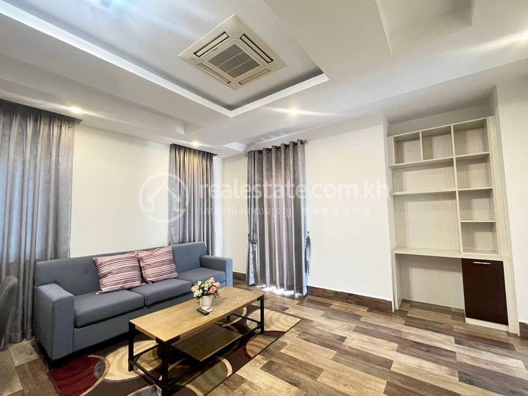 $700 Apartmán se službami