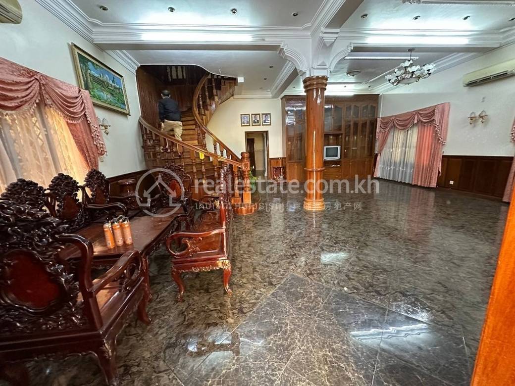 Вилла Для Аренды in БКК 3, Бынг Кенг Канг, Пномпень