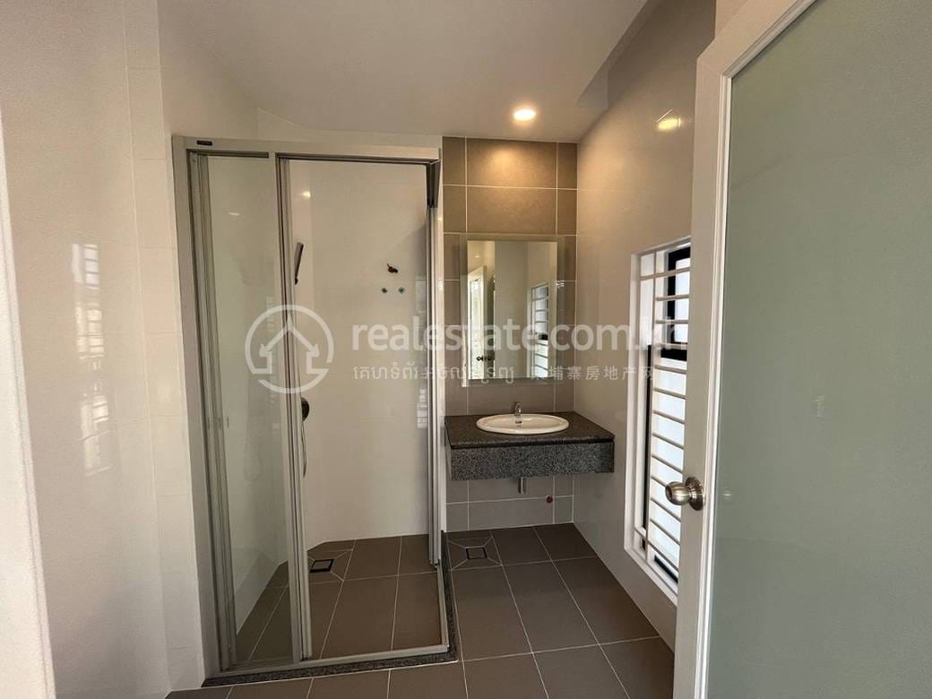 House and lot For Rent in Dangkao $800