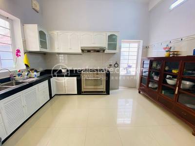 Boeng Keng Kang别墅出租，价格$6,500