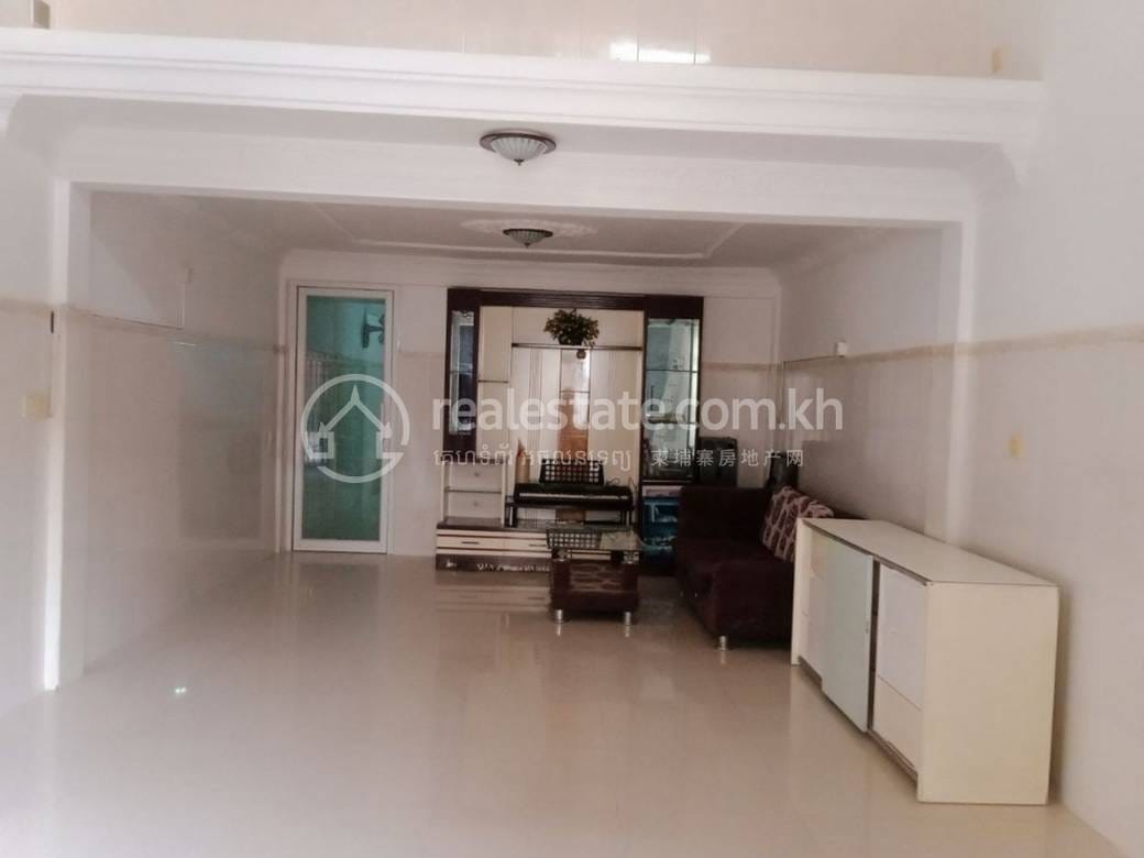 HOUSE FOR RENT IN BOEUNG TUMPUN