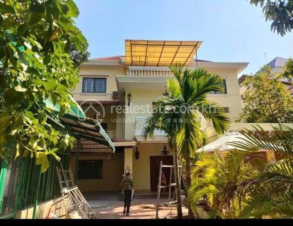 វីឡា សំរាប់ជួល ទំហំផ្ទះ 500 ម៉ែត្រការ៉េ នៅBoeng Keng Kang