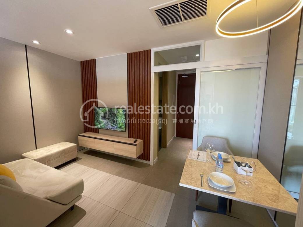 Кондоминиум Для Аренды in Chamkarmon $1,050