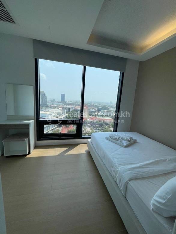 Condo For Rent in Chamkarmon $1,750