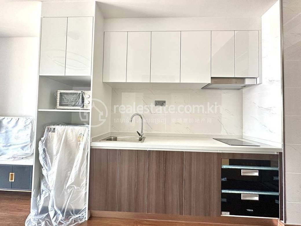 Condo For Rent in BKK 3, Boeng Keng Kang, Phnom Penh