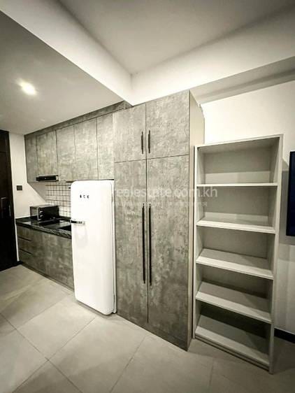 Condo For Rent in BKK 1, Boeng Keng Kang, Phnom Penh