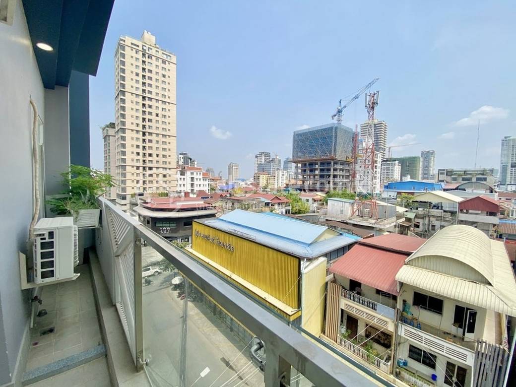 套房出租，位于万景岗1分区（BKK1), 波哥堪, 金边
