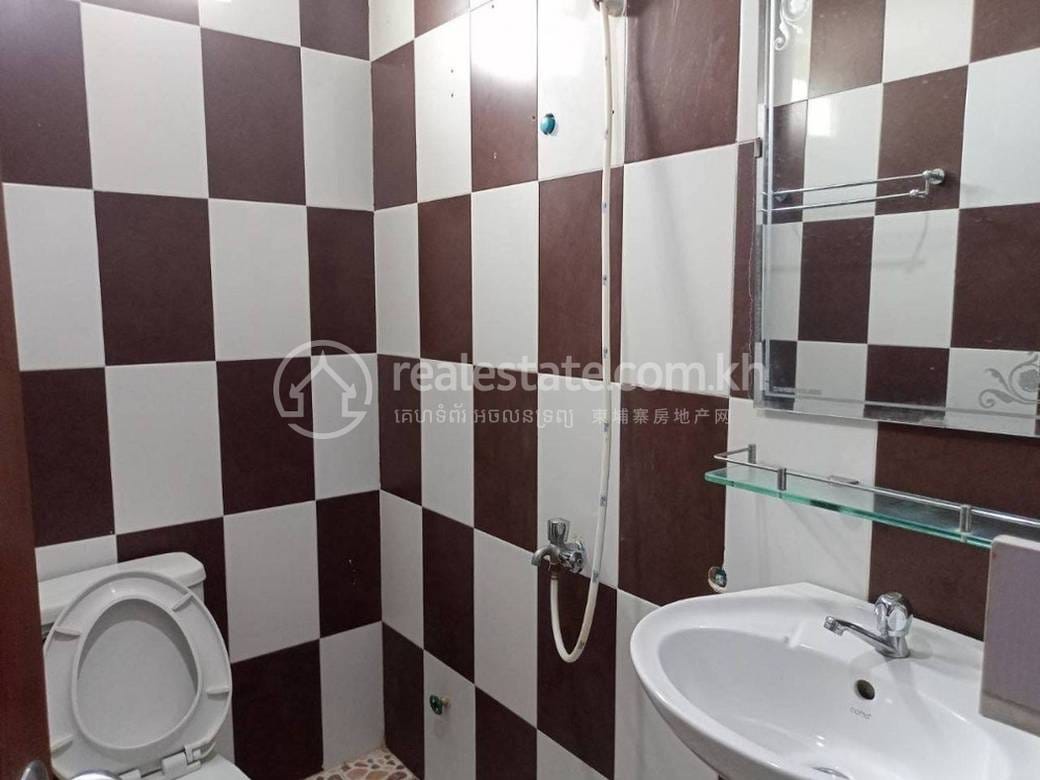 Condo K pronájmu in Chamkarmon $350