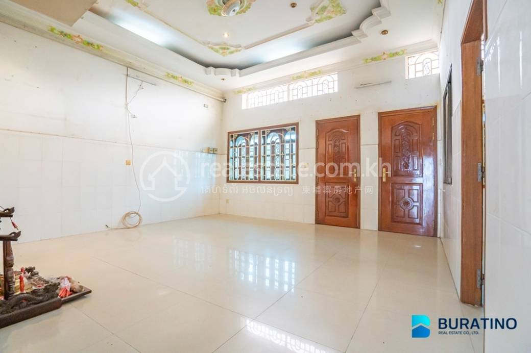 House and lot สำหรับขาย ใน 7 Makara $82,000