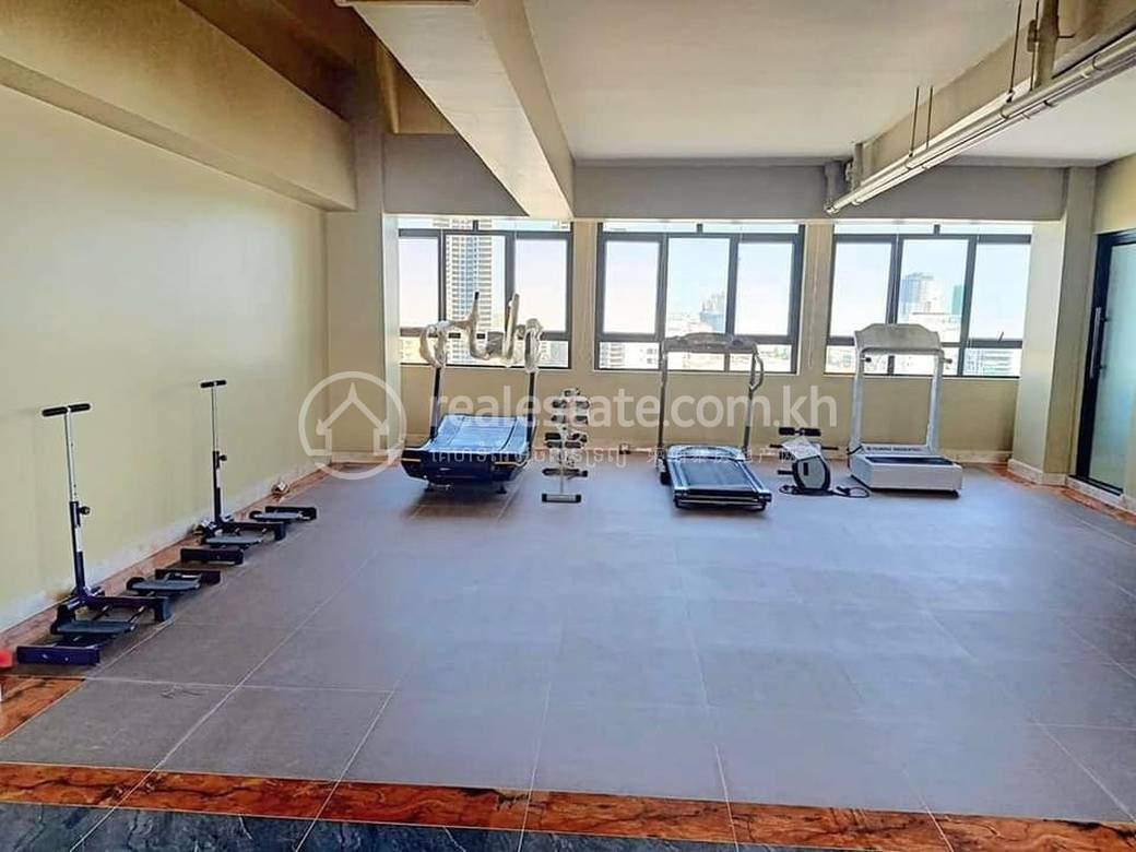 Chamkarmon Apartment For Rent in Chamkarmon