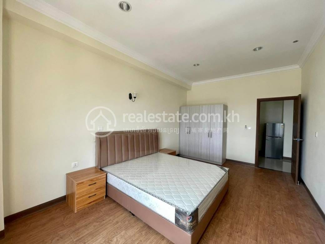 Chroy Changvar Condo For Rent in Chroy Changvar