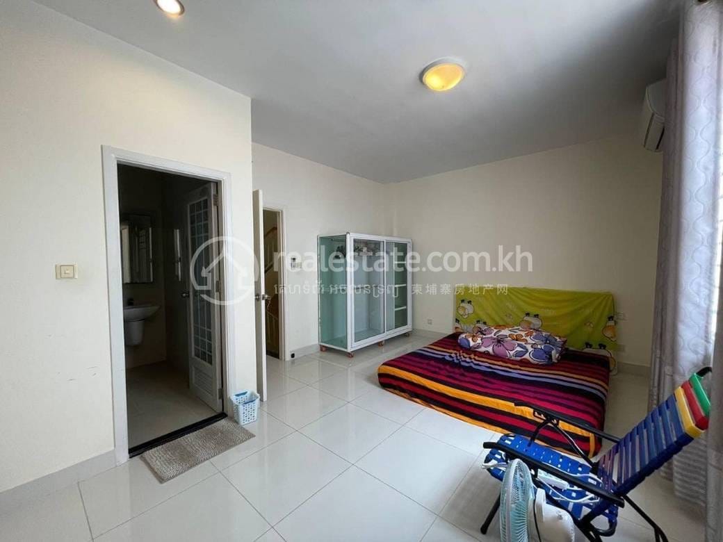 Meanchey联排住宅出租，价格$800