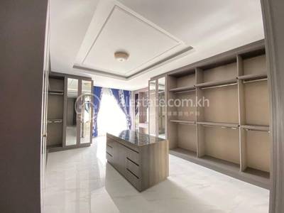 Nirouth, Chbar Ampov, Phnom Penh