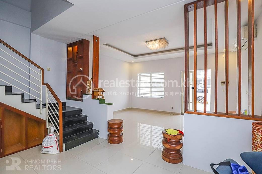 Link House For Sale in Sen Sok $350,000