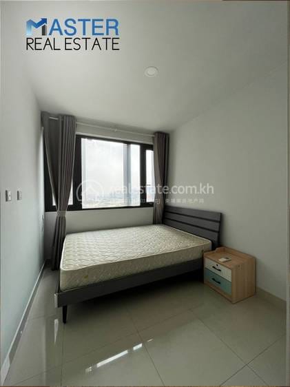 ខុនដូ សំរាប់ជួល នៅChamkarmon តម្លៃ $950