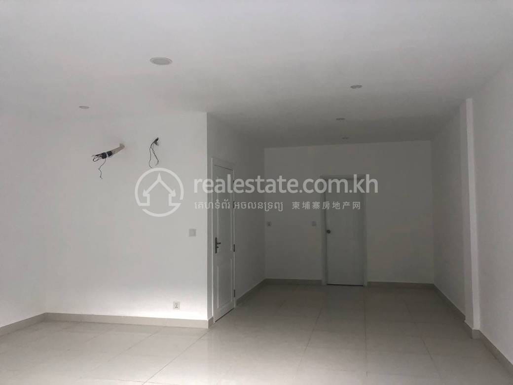 Dangkao别墅出售，价格$120,000