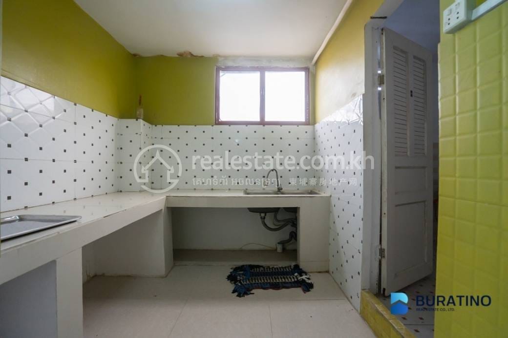 С мебелью House and lot Для Продажи