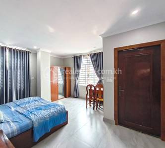 Tonle Bassac, Chamkarmon, Phnom Penh
