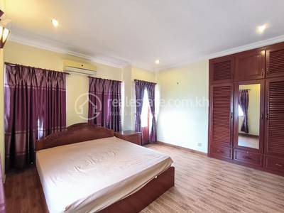 Apartment For Rent in Phsar Kandal I, Daun Penh, Phnom Penh