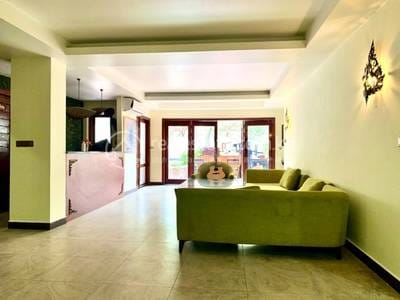 សណ្ឋាគារ សំរាប់ជួល នៅBoeng Keng Kang តម្លៃ $8,000