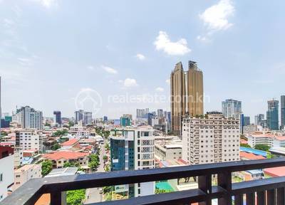 បឹងព្រលិត, ៧ មករា, ភ្នំពេញ