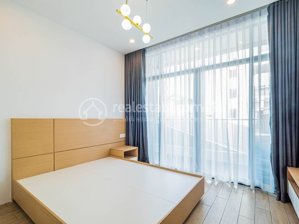 BK Residence | 7 Makara Condo Na prodej in 7 Makara