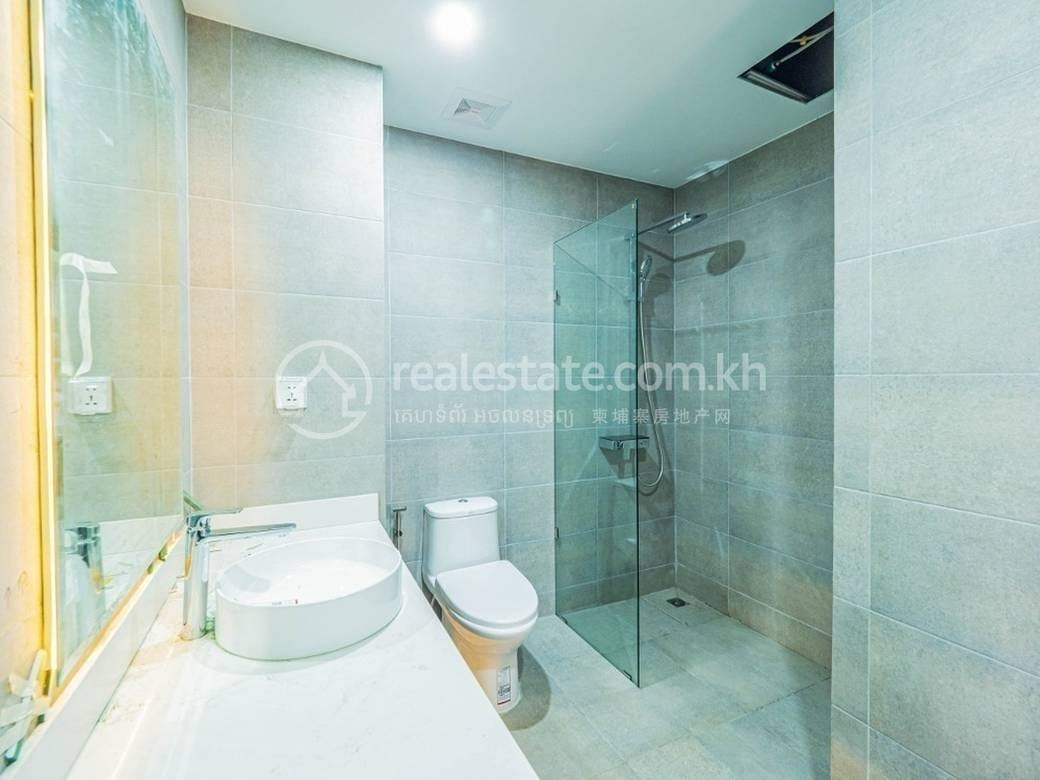 BK Residence | 7 Makara Condo Na prodej in 7 Makara