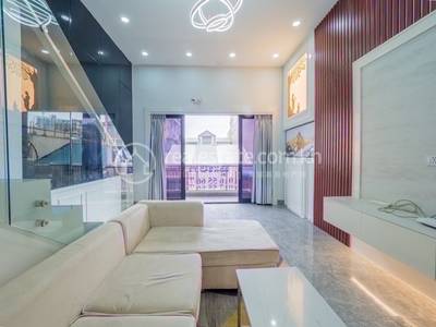 ផ្សារចាស់, ដូនពេញ, ភ្នំពេញ