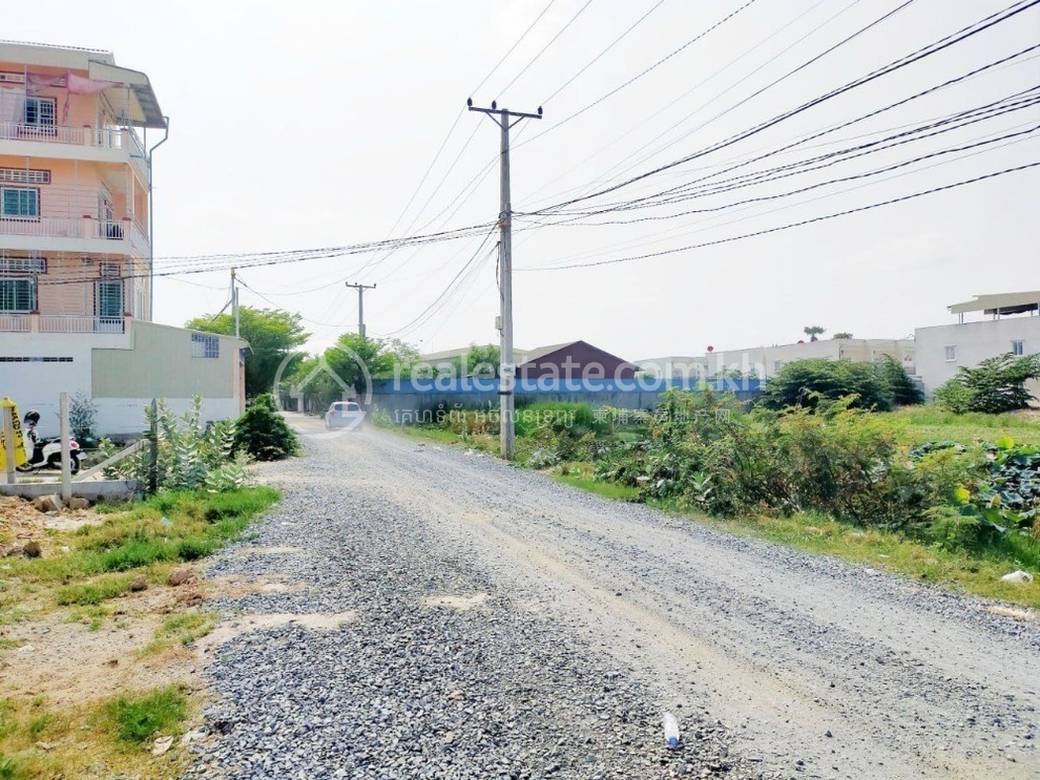 Relief À vendre de 3,213 m² de terrain pour $1