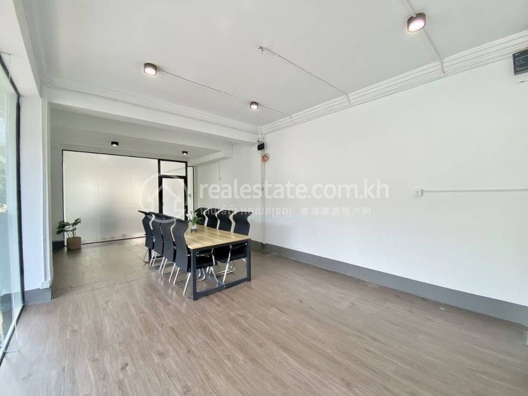 Kanceláře K pronájmu in Boeng Keng Kang $600